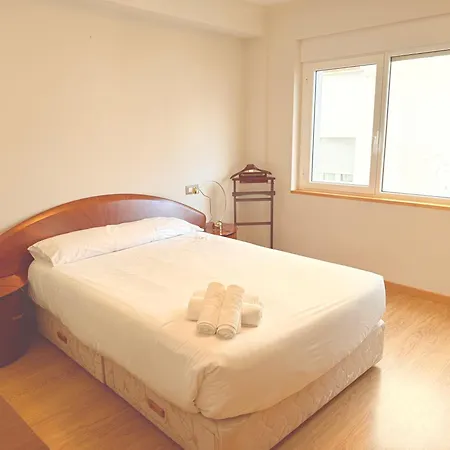 Juan Antonio Simon 14 *